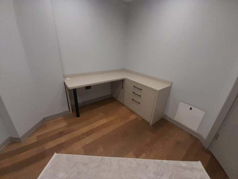 1f2210c3 f53c 48e3 b04b 2e6167a5ad04