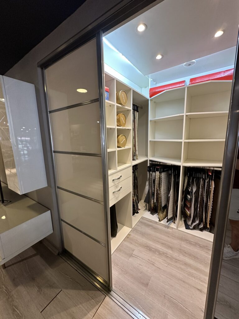 167+117+167 GİYİNME ODASI 2 167117167 GIYINME ODASI 2